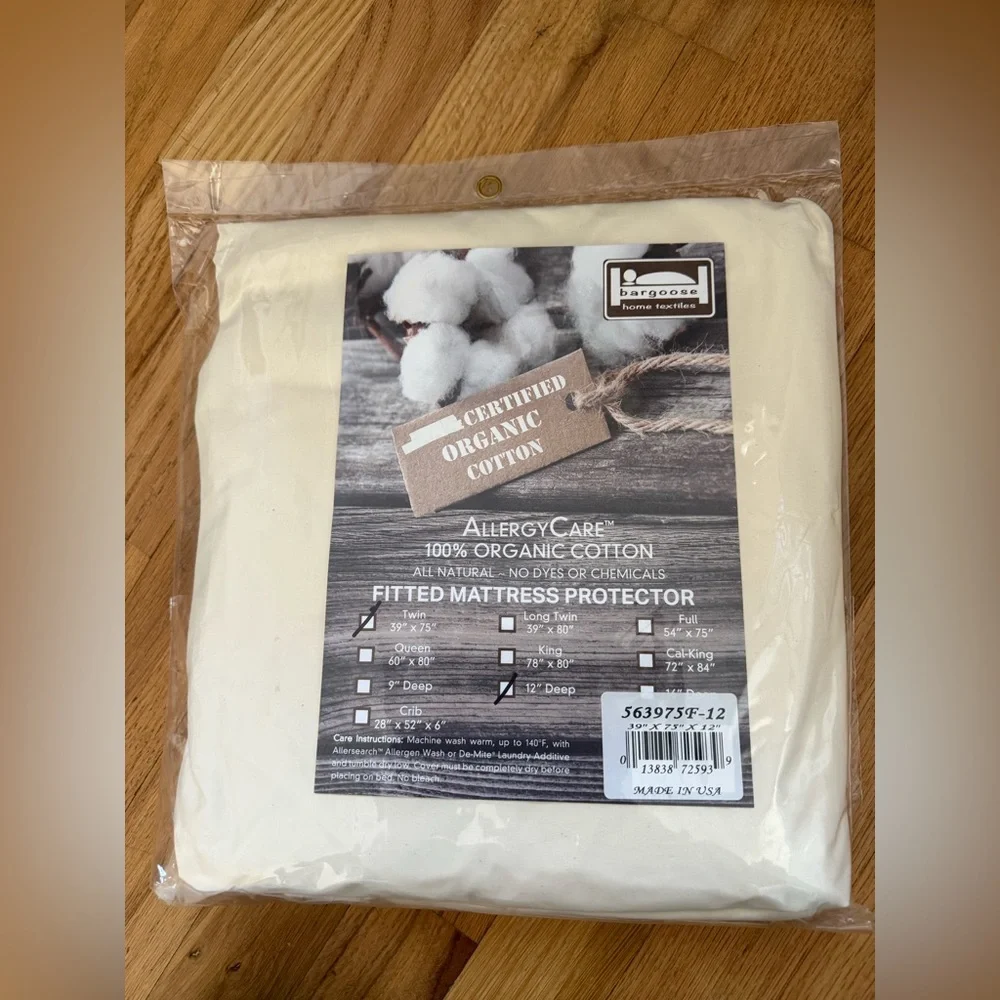 ALLERGY CARE 100% ORGANIC COTTON FITTED MATTRESS PROTECTOR TWIN NEW
